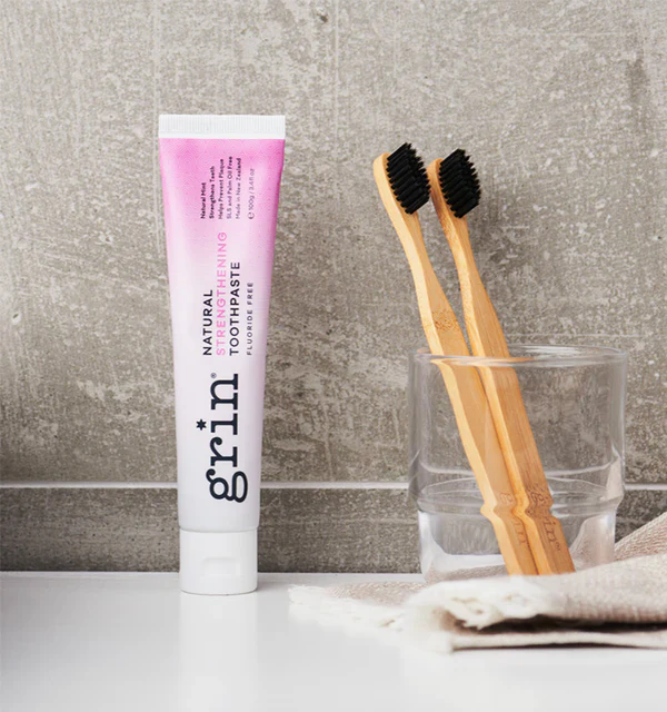 Grin Natural Strengthening Toothpaste 100g - Image 2